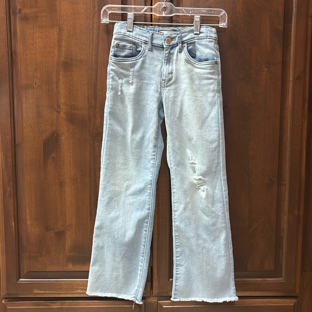 Levi’s size 8 girl’s, wide leg jeans, light wash, distressed